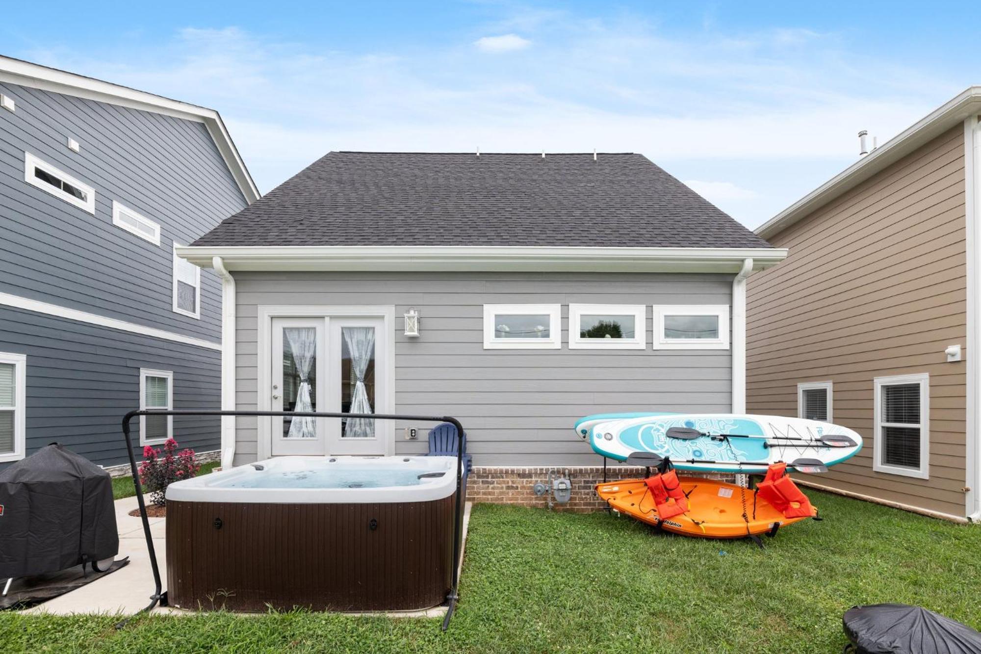 Cozy Lake Cottage W/ Kayaks, Sups, Pool & Firepit Winchester 外观 照片